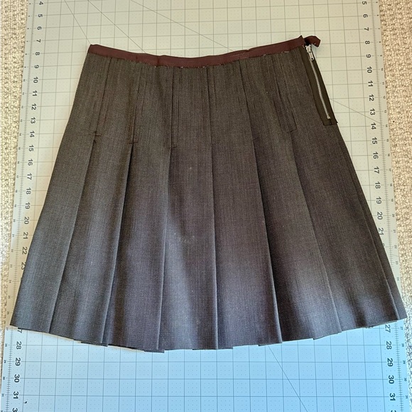 Almost Vintage Marc by Marc Jacobs Brown & Burgandy Patterned Pleated Mini Skirt - Picture 1 of 4